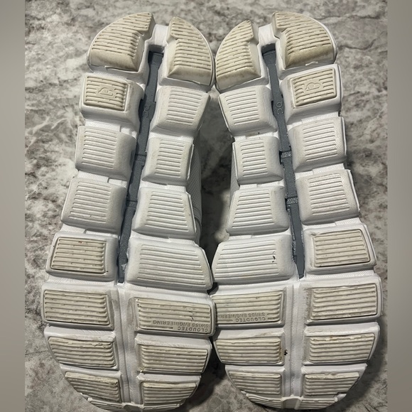 On Cloud Cloud X - Picture 6 of 9